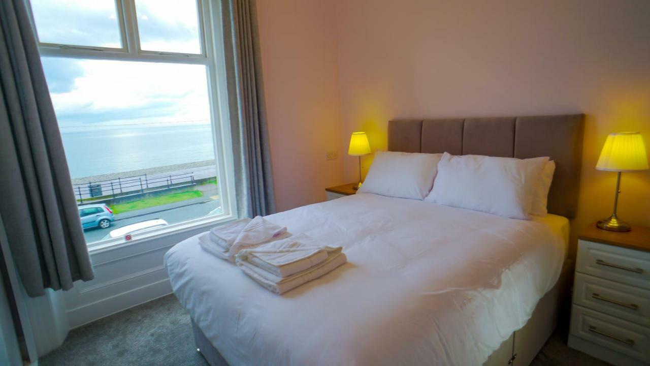 Carmel House Hotel ลันดิดโน ภายนอก รูปภาพ