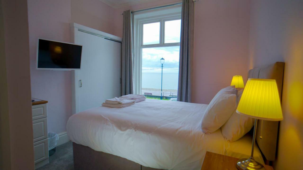 Carmel House Hotel ลันดิดโน ภายนอก รูปภาพ