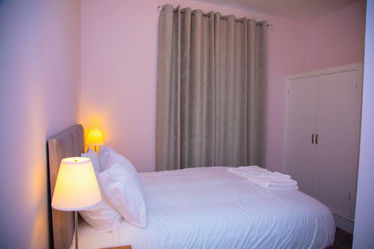 Carmel House Hotel ลันดิดโน ภายนอก รูปภาพ