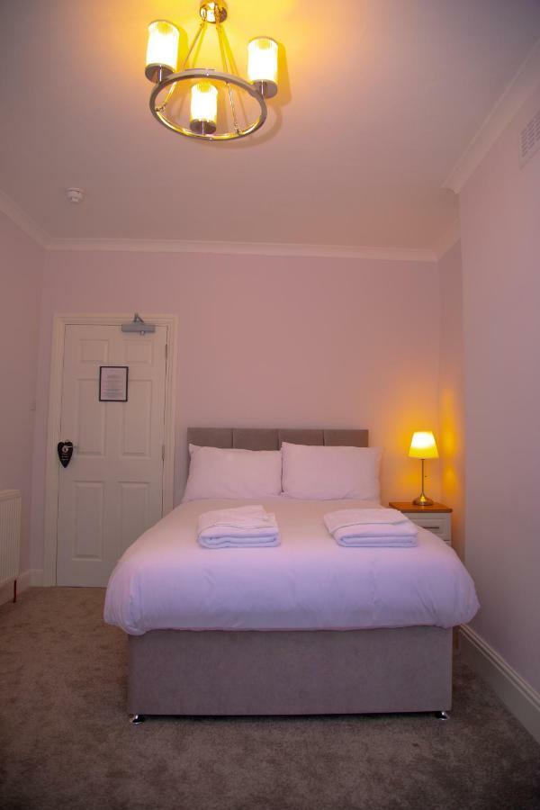 Carmel House Hotel ลันดิดโน ภายนอก รูปภาพ
