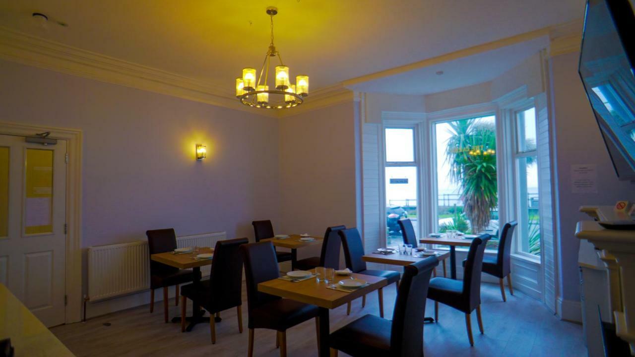 Carmel House Hotel ลันดิดโน ภายนอก รูปภาพ